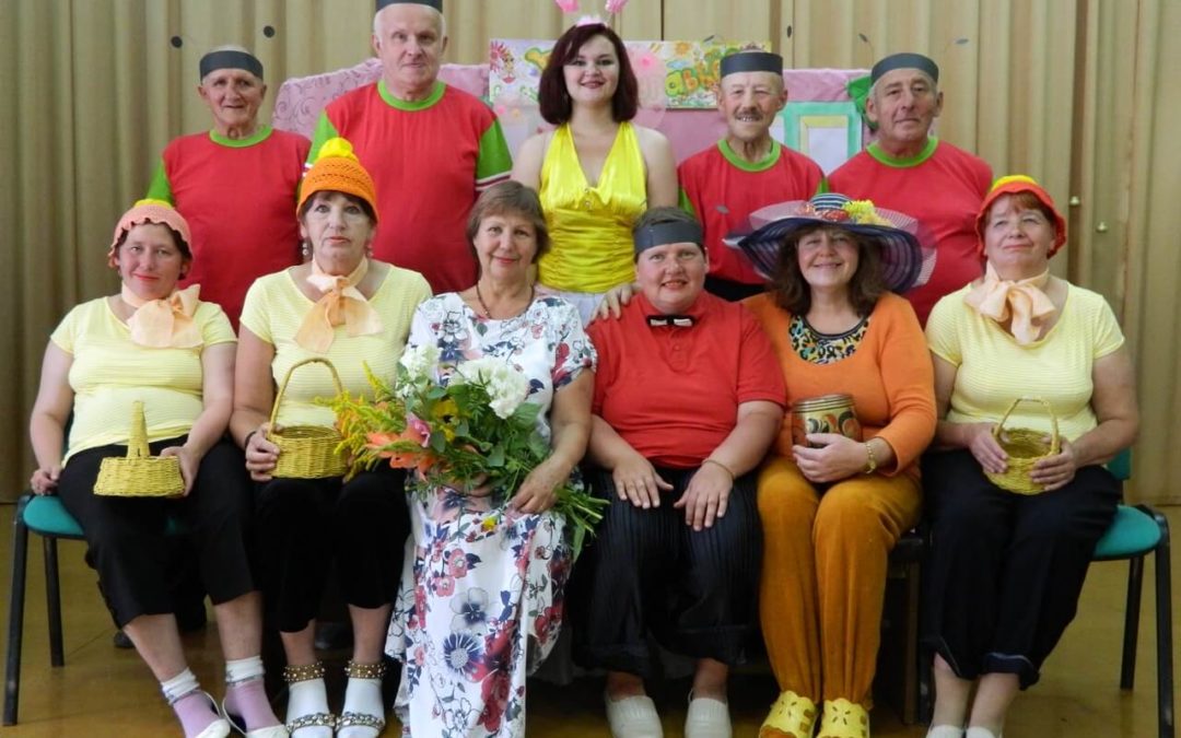 Спектакль "Стрекоза и Муравей"