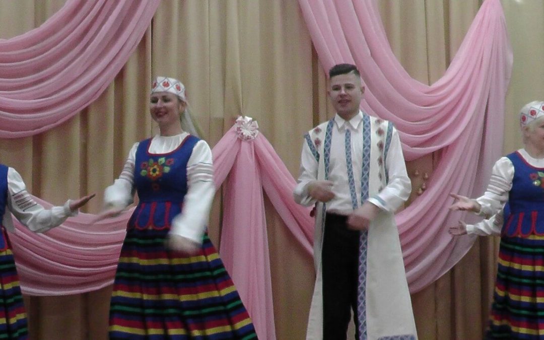 Да здравствует сцена!