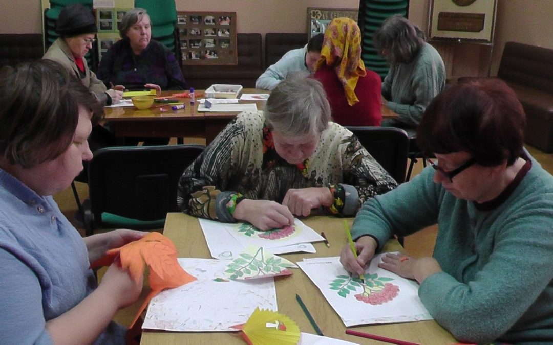 Осенних красок хоровод