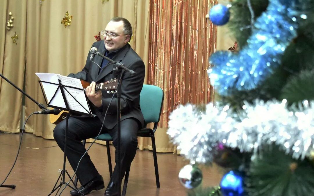 Концерт гостей в доме-интернате